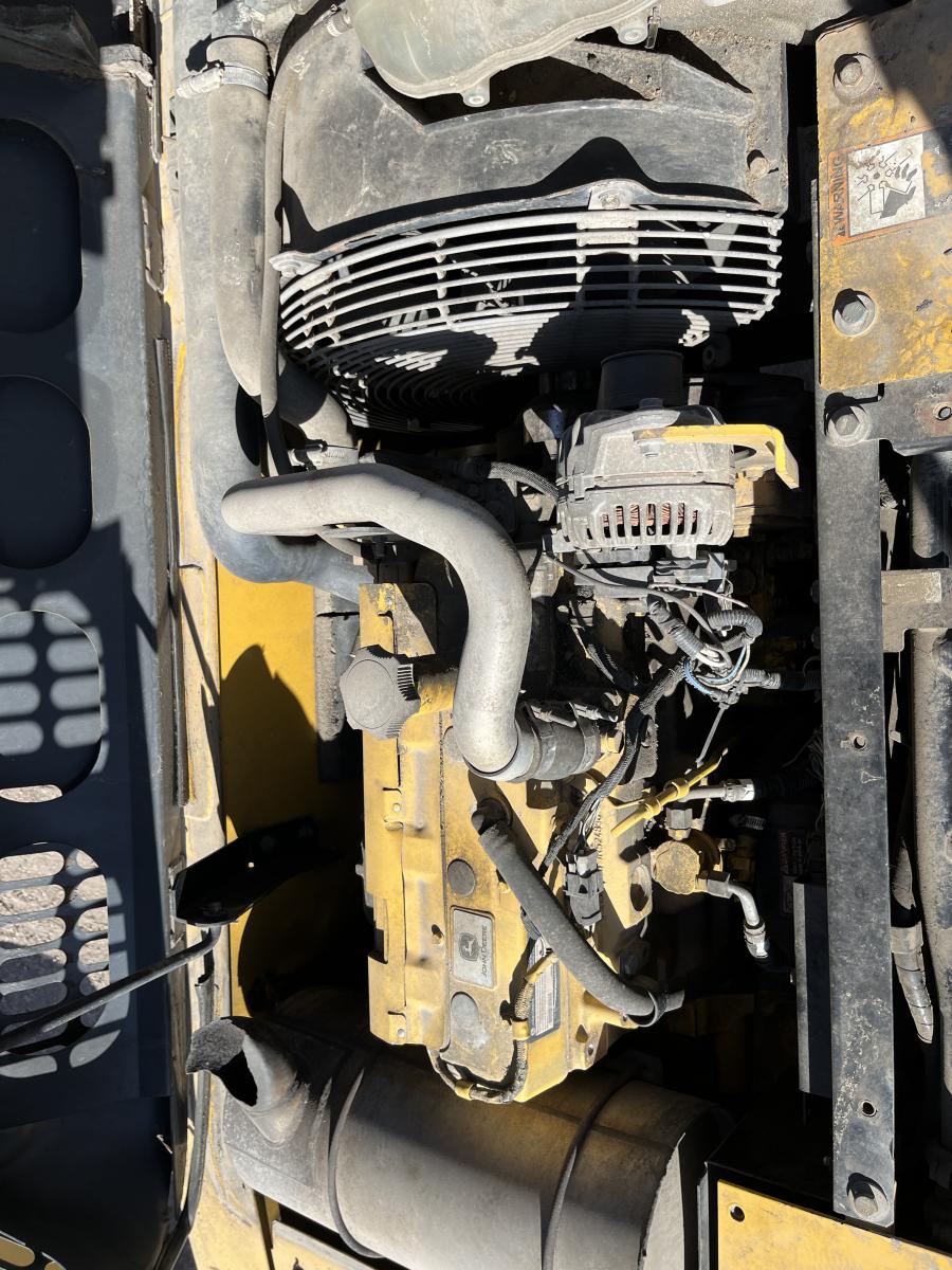 ./imagenes/INVOICE/2019/17959/EXCAVADORA JOHN DEERE 120D (23).JPG